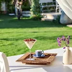 فندق Pera Alacati *