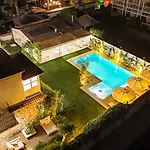 Pera Alacati