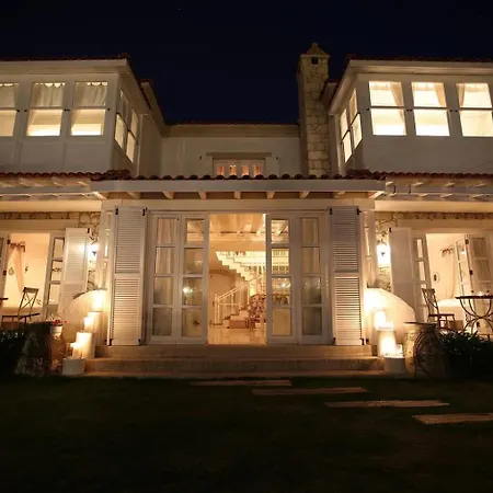 Pera Alaçatı Çeşme