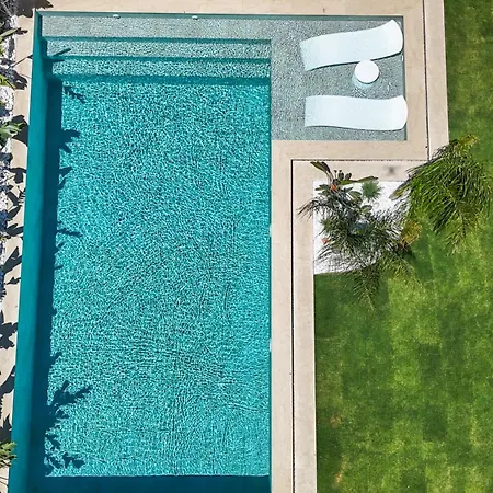 Pera Alaçatı Otel Çeşme