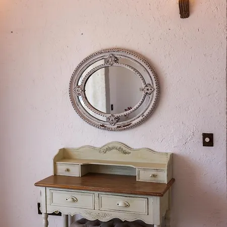 Pera Alaçatı Çeşme