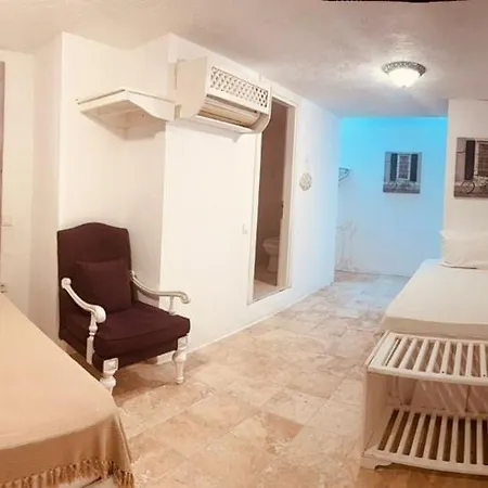 Pera Alacati Otel *