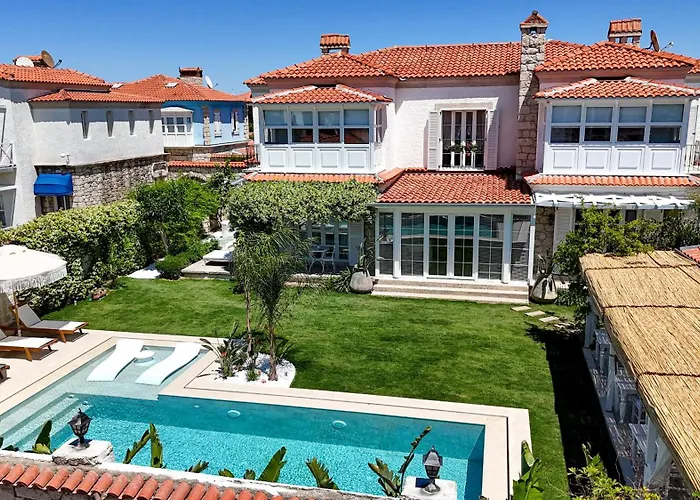 Pera Alacati فندق *