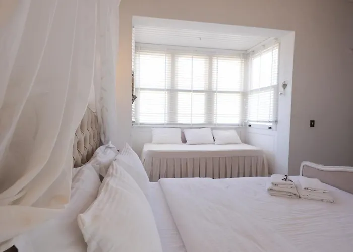 Pera Alacati فندق