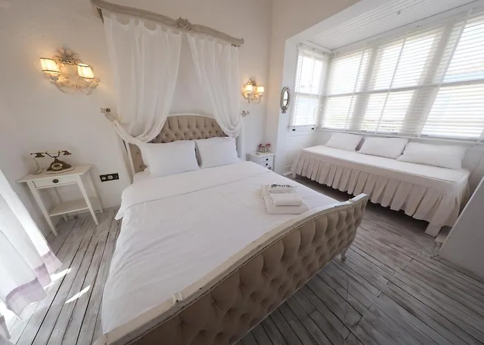 Pera Alacati فندق